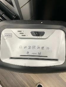 Staples SPL-TXC15A Paper shredder - Photo 2