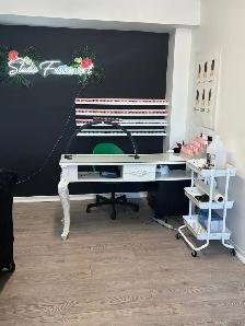Local commercial clé en main — tatouage, esthétique, coiffure - Photo 3
