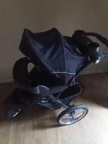 stroller - Photo 3