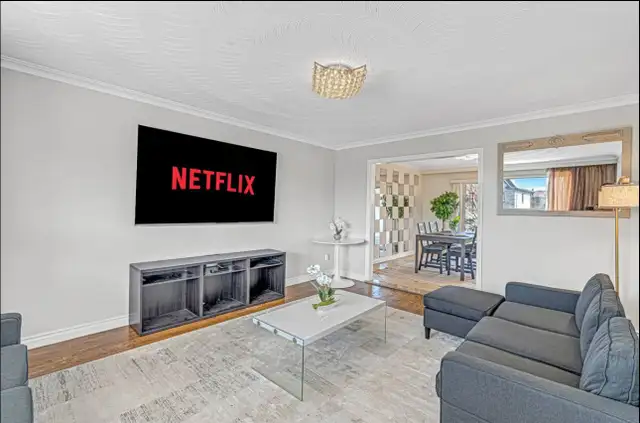 3 Bedroom Fully Furnished Home with 4 parking spaces