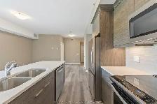 Top Floor Corner Unit - 2 Bed/2 Bath In Newer Building (2020) - Photo 3