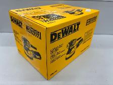 Dewalt DWE6421 Orbital Sander