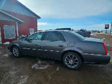 2007 Cadillac DTS - Photo 2