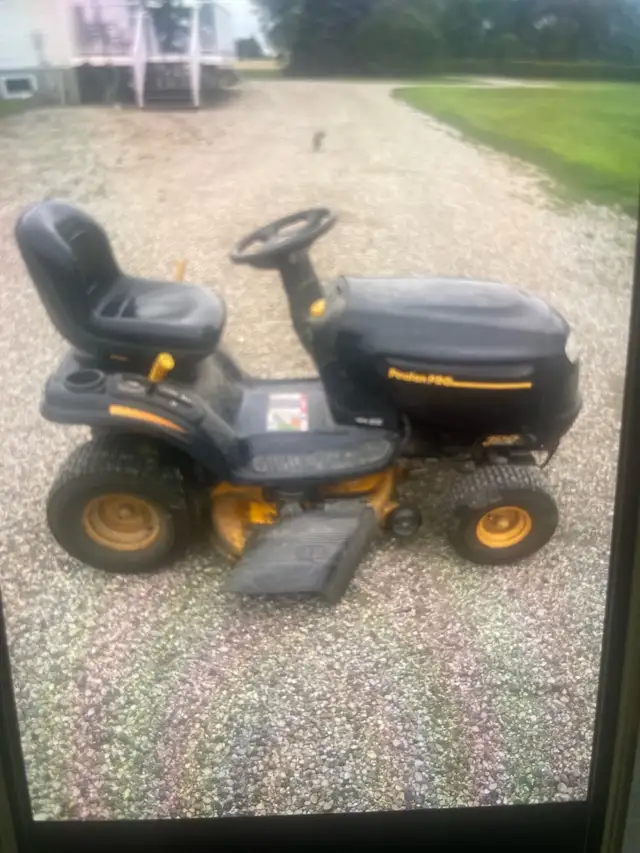 Lawn Tractor