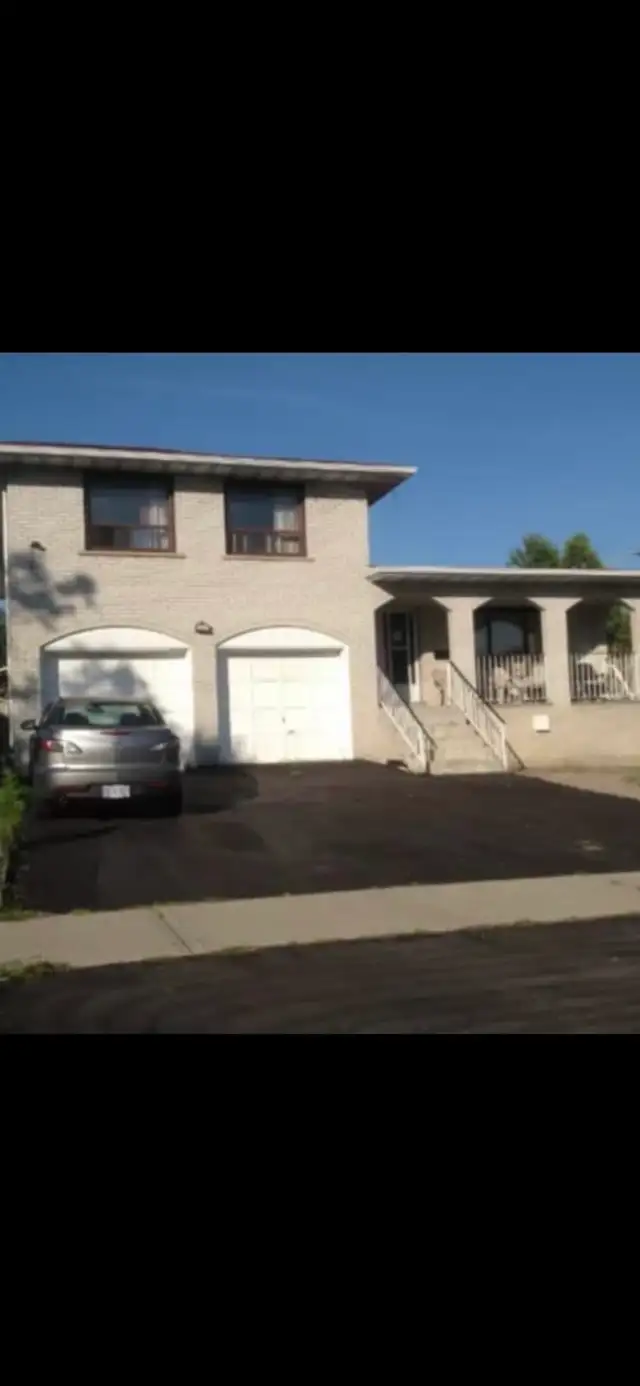 Room for rent near Humber College