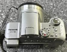 Panasonic Lumix DMC-FZ Digital Camera - Photo 3