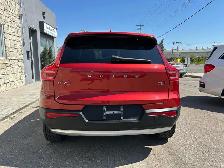 2019 Volvo XC40 T5 AWD Momentum 2.0L - Photo 8