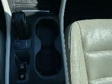 2019 Volvo XC40 T5 AWD Momentum 2.0L - Photo 12