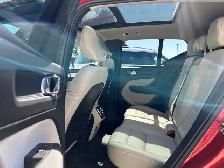 2019 Volvo XC40 T5 AWD Momentum 2.0L - Photo 17
