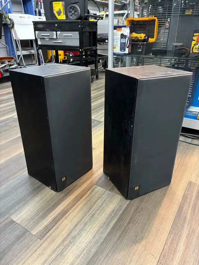 JBL J2080 Speakers Pair