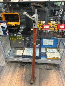 Load Stop Jack