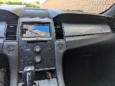 2013 Ford Taurus Mint condition - Photo 5