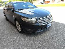 2013 Ford Taurus Mint condition - Photo 7
