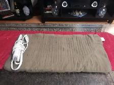 Electric heating pad