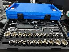 Mastercraft 270 Piece Socket Set - Photo 3