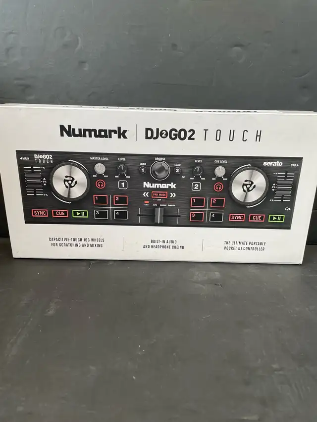 NUMARK DJ2GO2 TOUCH DJ CONTROLLER