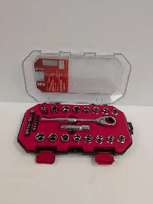 (B2270) Ratchet and Socket Set Husky 35 pc 3/8'