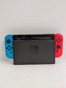 (B2323) Nintendo Switch Hac-001 Comes With Dock And Charger - Photo 2