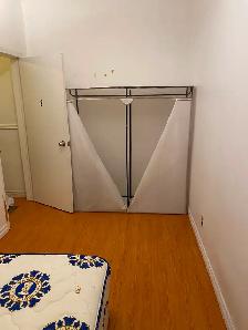 Bedroom for rent in downtown Hamilton
