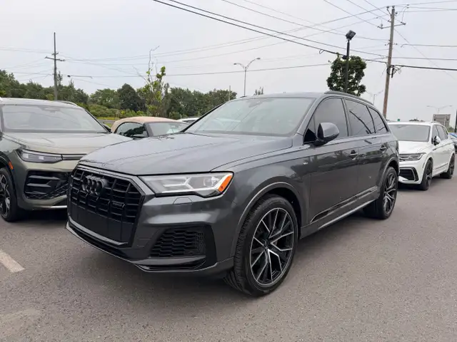 2022 Audi Q7 Komfort  Toit ouvrant pano | Cuir | Navi | Financem