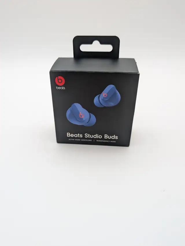 (B4622) Beats mmt73ll/a Earbuds in box