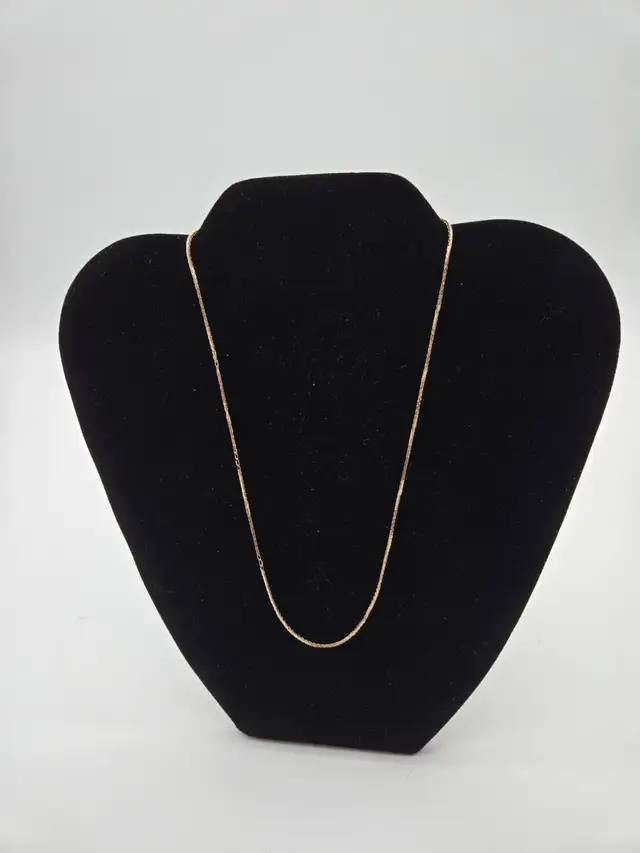 (B4504) Necklace 10K yellow gold 2.0 grams 16.5'