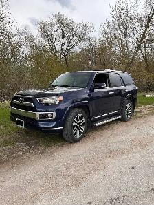 2014 Toyota 4Runner Limited - low mileage - safeties - Photo 2
