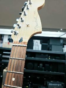Guitare électrique - Photo 2