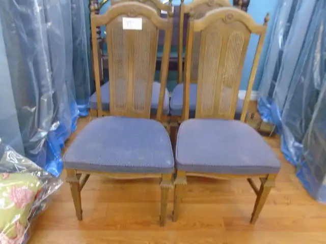 4 matching chairs