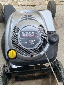 self propelled lawnmower - Photo 3