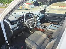 2020 GMC Yukon XL SLE 4WD No Cliam Former BC SUV - Photo 9