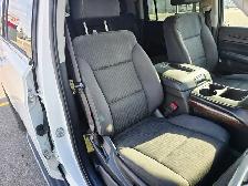 2020 GMC Yukon XL SLE 4WD No Cliam Former BC SUV - Photo 15