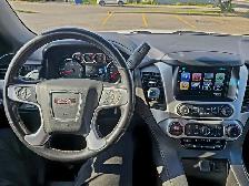 2020 GMC Yukon XL SLE 4WD No Cliam Former BC SUV - Photo 17