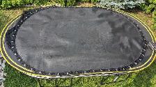 medium oval 8x11' O77 Springfree trampoline - Photo 3