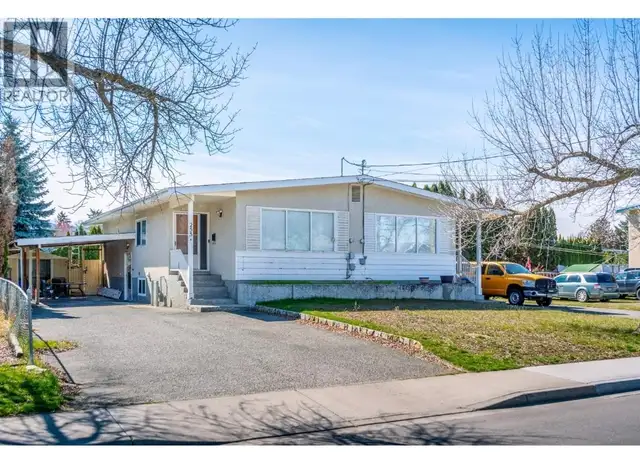 $750 Room for Rent in Shared Accommodation Kelowna BC House
