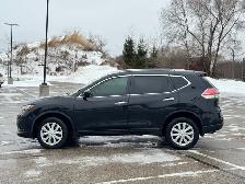 2016 Nissan Rogue SV - Photo 8