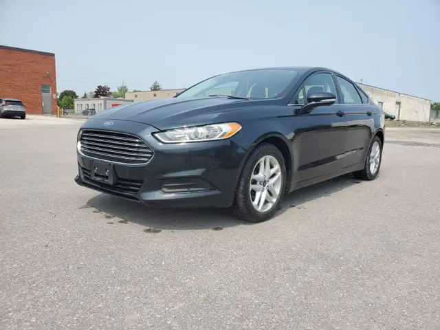 2014 ford fusion se