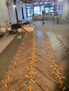 TILE setter available - Photo 4