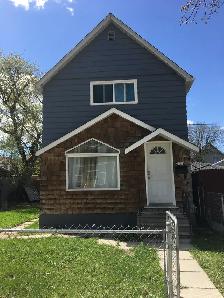 HOUSE FOR RENT NEAR HSC AND U OF W - Photo 9