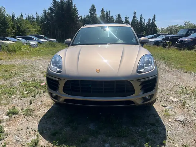 2017 Porsche Macan