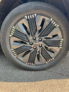 2025 Platinum Nissan Murano - Photo 9