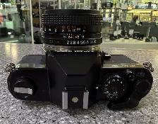 Yashica 35mm Film Camera - Photo 3