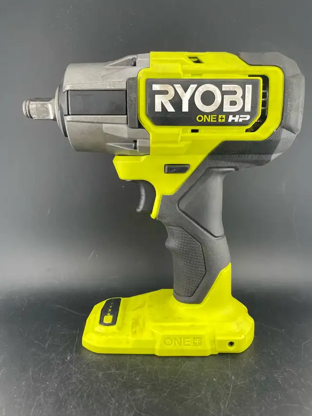 RYOBI 1/2" IMPACT WRENCH P262