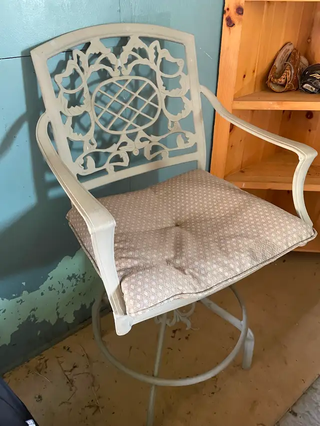 Outdoor patio set