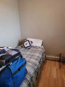 room for rent $600 - Photo 5