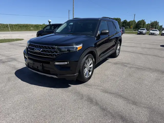 2020 Ford Explorer XLT LOADED ONLY 77KM