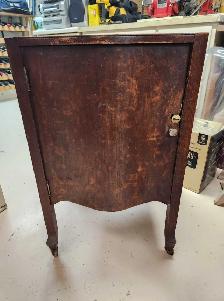 Antique Record Storage - Photo 2