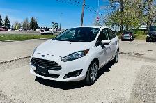 2014 Ford Fiesta, Bluetooth, Sunroof, Power Heat Seats and locks