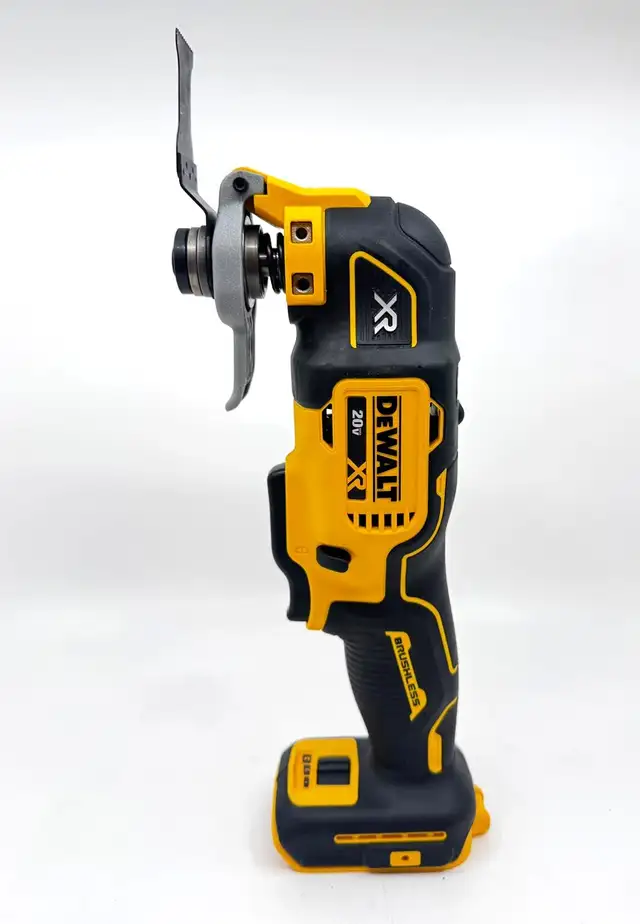 DEWALT DCS356B 20V MAX XR 3-Speed Oscillating Multi-Tool $89.99