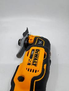 DEWALT DCS356B 20V MAX XR 3-Speed Oscillating Multi-Tool $89.99 - Photo 5
